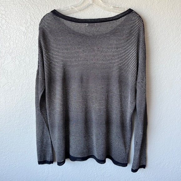 Vince linen blend lightweight long sleeve striped knit sweater - Picture 2 of 10